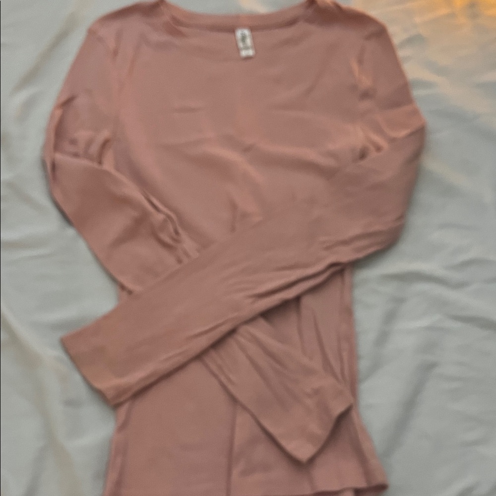 Women's Pink Long Sleeve Top